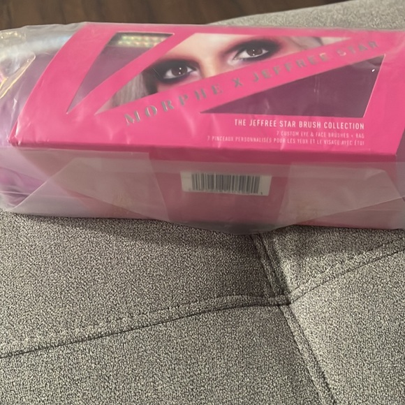 Morphe X Jeffree Star makeup brush set - Picture 5 of 6